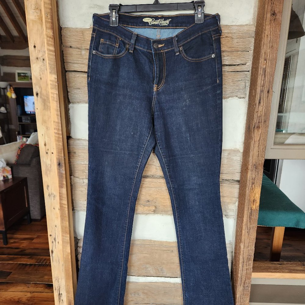 Old Navy Sweetheart Jeans Bootcut 8 long - 2 identical pairs available